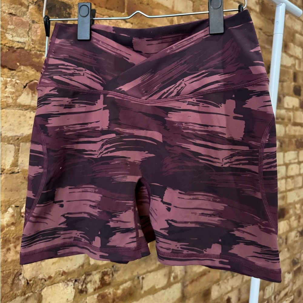 Alphalete gym shorts